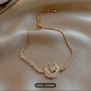 Elegant Gold Crescent Moon Bracelet